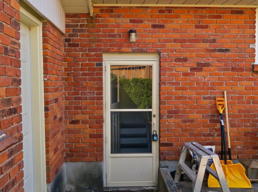 **SECORD WOODS** Beautiful 2 Bedroom!!