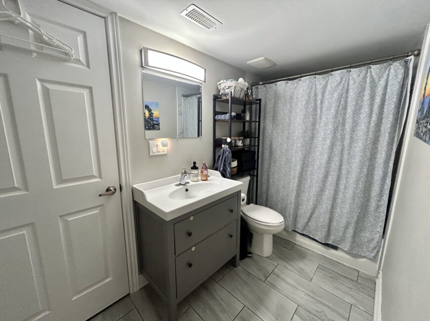 **SECORD WOODS** Beautiful 2 Bedroom!!