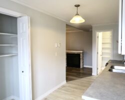 **RENOVATED** 1 Bedroom Unit in Welland!!