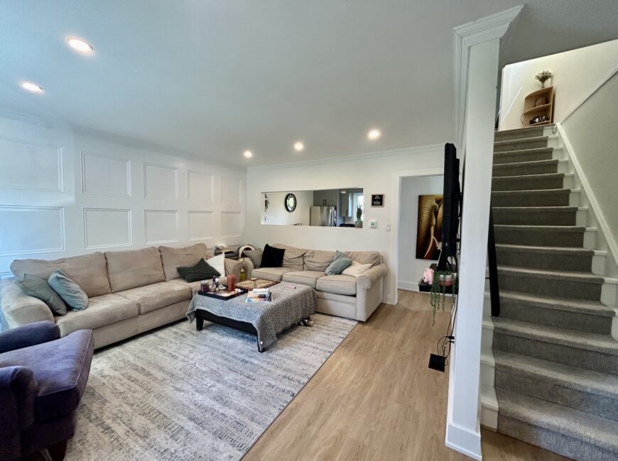 **SECORD WOODS** Modern 3 Bedroom Home!!