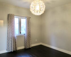 **CUSTOM BUILT** 4 Bed 3.5 Bath Home in St. Davids!!