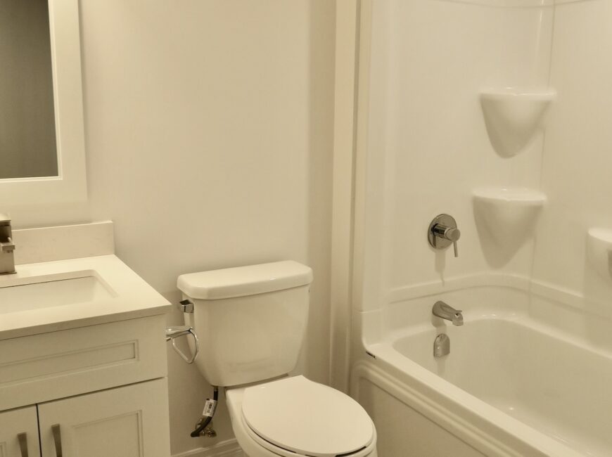 **NEWER BUILD** High End 2 Bedroom Unit!!