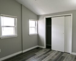 **BRIGHT & SPACIOUS** 2 Bedroom House!!