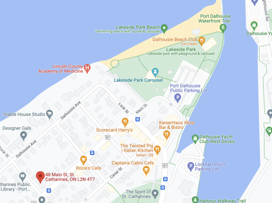 **PORT DALHOUSIE** Spacious 2 Bedroom Unit!!