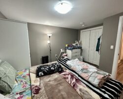 **NORTH END** 1 Bed Plus Den Apartment!!