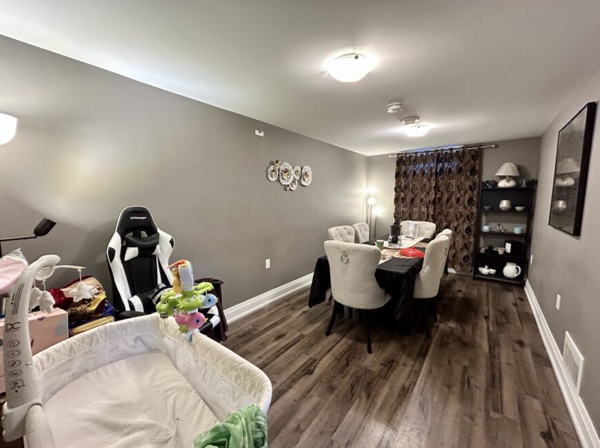 **NORTH END** 1 Bed Plus Den Apartment!!