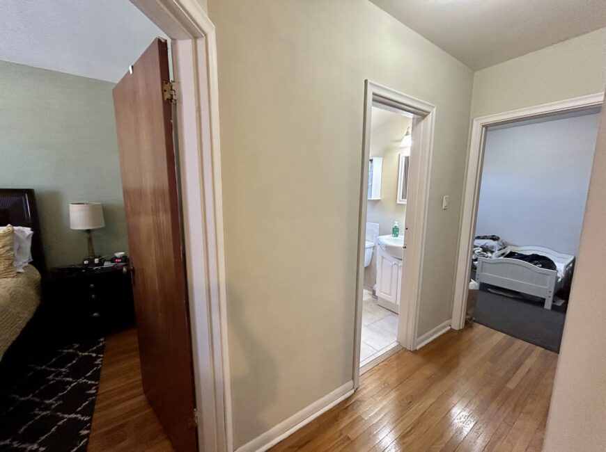 **SPACIOUS** 2 Bedroom Unit in PORT DALHOUSIE!!