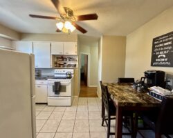 **SPACIOUS** 2 Bedroom Unit in PORT DALHOUSIE!!