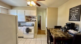 **SPACIOUS** 2 Bedroom Unit in PORT DALHOUSIE!!