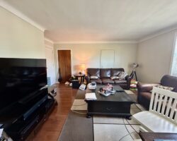 **SPACIOUS** 2 Bedroom Unit in PORT DALHOUSIE!!