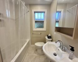 **RENOVATED** North End Main Floor Unit!!