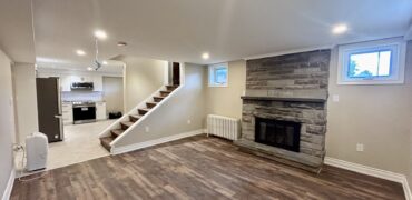 **ALL UTILITIES INCLUDED** 1 Bedroom Unit North End!!
