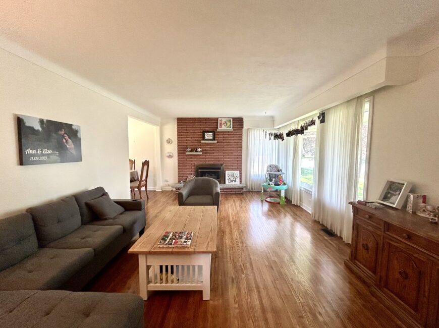 **FULLY DETACHED HOME** 3 Bed in North Welland!!