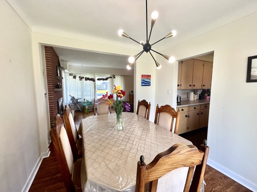 **FULLY DETACHED HOME** 3 Bed in North Welland!!
