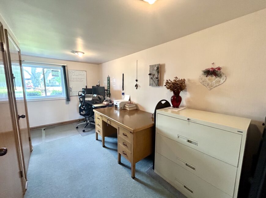 **FULLY DETACHED HOME** 3 Bed in North Welland!!
