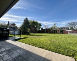 **FULLY DETACHED HOME** 3 Bed in North Welland!!