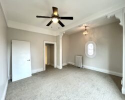 **CENTRAL LOCATION** 1 Bed + Den Downtown!!