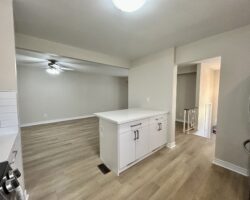 **RENOVATED** 3 Bedroom Semi-Detached!!