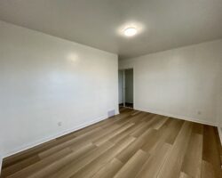 **ALL UTILITIES INCLUDED** Renovated House!!