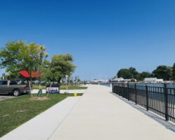 **PORT DALHOUSIE** RENOVATED 1 Bed Unit!!