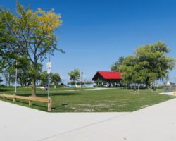 **PORT DALHOUSIE** RENOVATED 1 Bed Unit!!