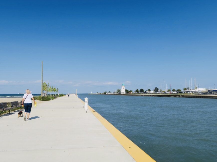 **PORT DALHOUSIE** RENOVATED 1 Bed Unit!!