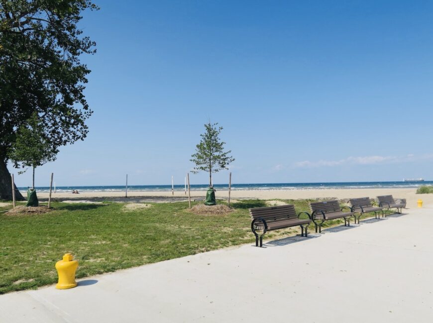 **PORT DALHOUSIE** RENOVATED 1 Bed Unit!!