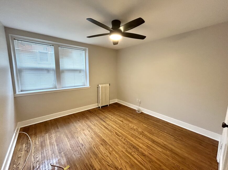 **PORT DALHOUSIE** RENOVATED 1 Bed Unit!!