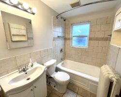 **PORT DALHOUSIE** RENOVATED 1 Bed Unit!!