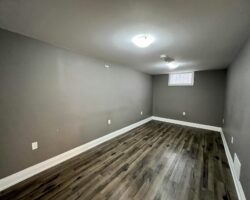 **NORTH END** 1 Bed Plus Den Apartment!!