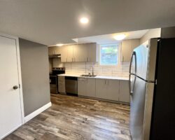**NORTH END** 1 Bed Plus Den Apartment!!