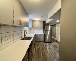 **NORTH END** 1 Bed Plus Den Apartment!!