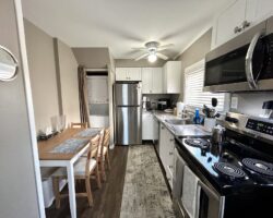 **DETACHED UNIT** 1 Bedroom in North End!!